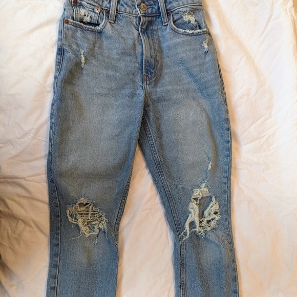 Abercrombie high rise Curve Love mom jeans - Picture 2 of 4